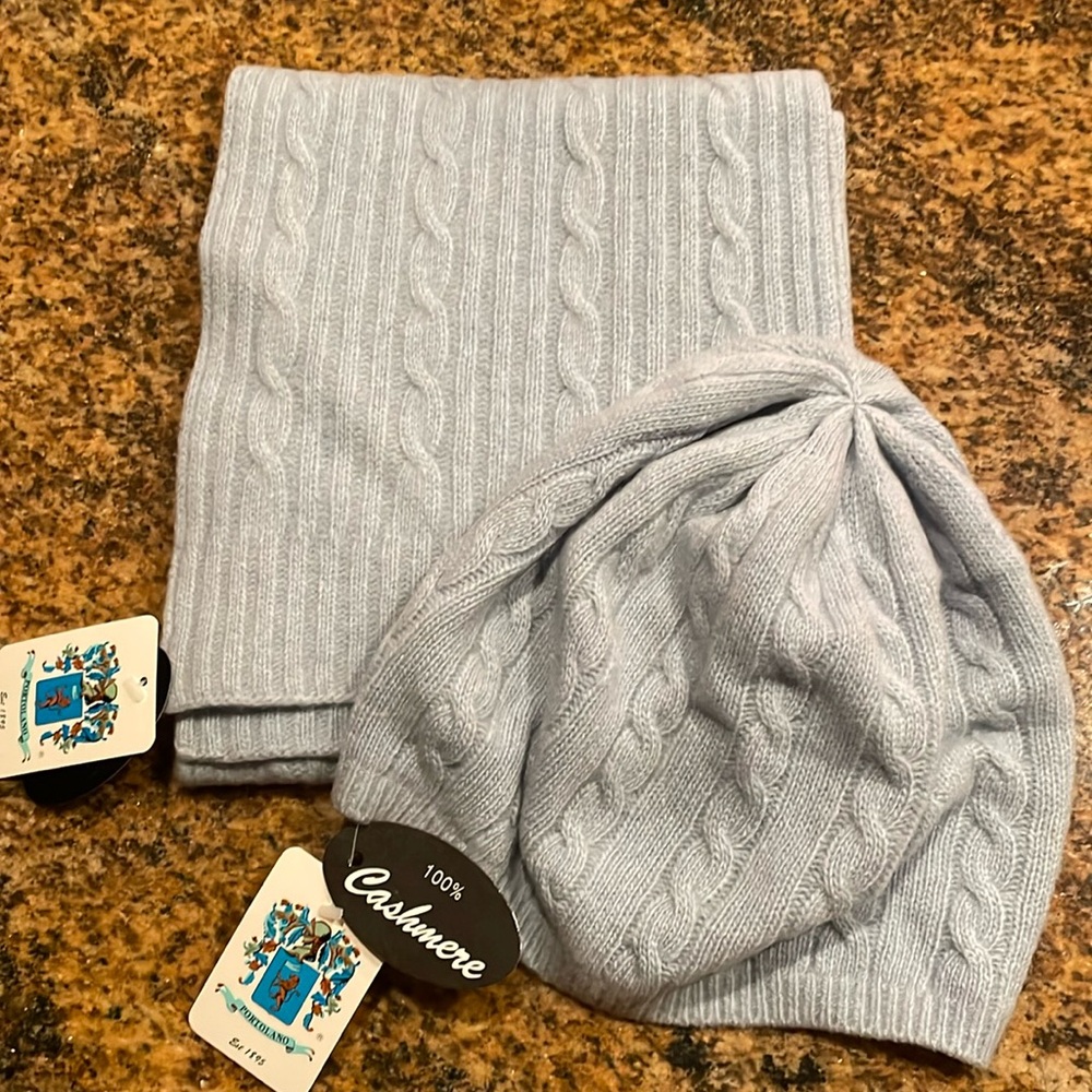 Portolano cashmere cable knit hat and scarf set. Baby blue. NWT